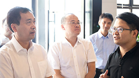 溫州市委常委、組織部長馬永良一行蒞臨中國計量大學(xué)·平陽工業(yè)設(shè)計研究院調(diào)研指導(dǎo)工作